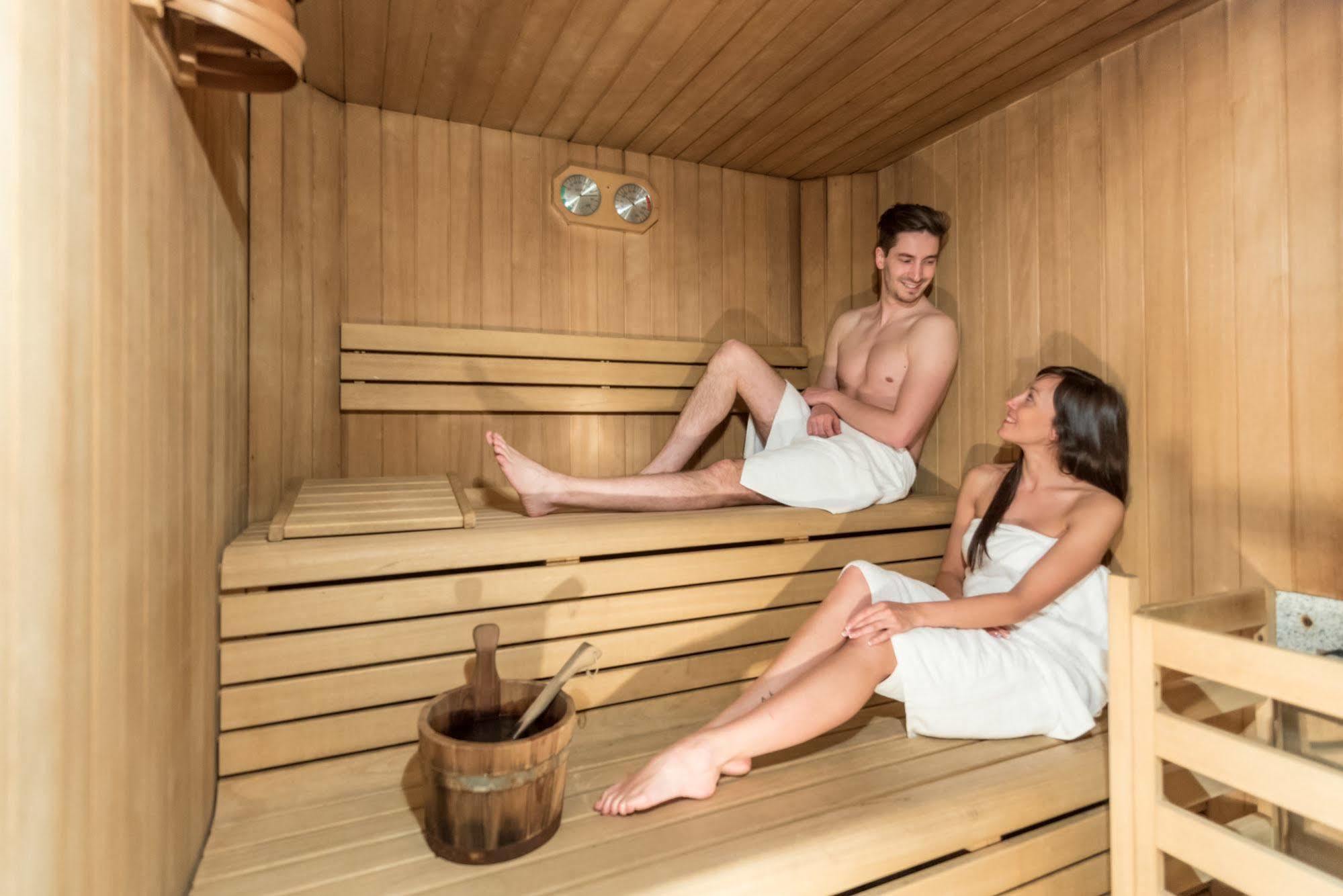 Hotel Pezzotti Pellizzano Ngoại thất bức ảnh